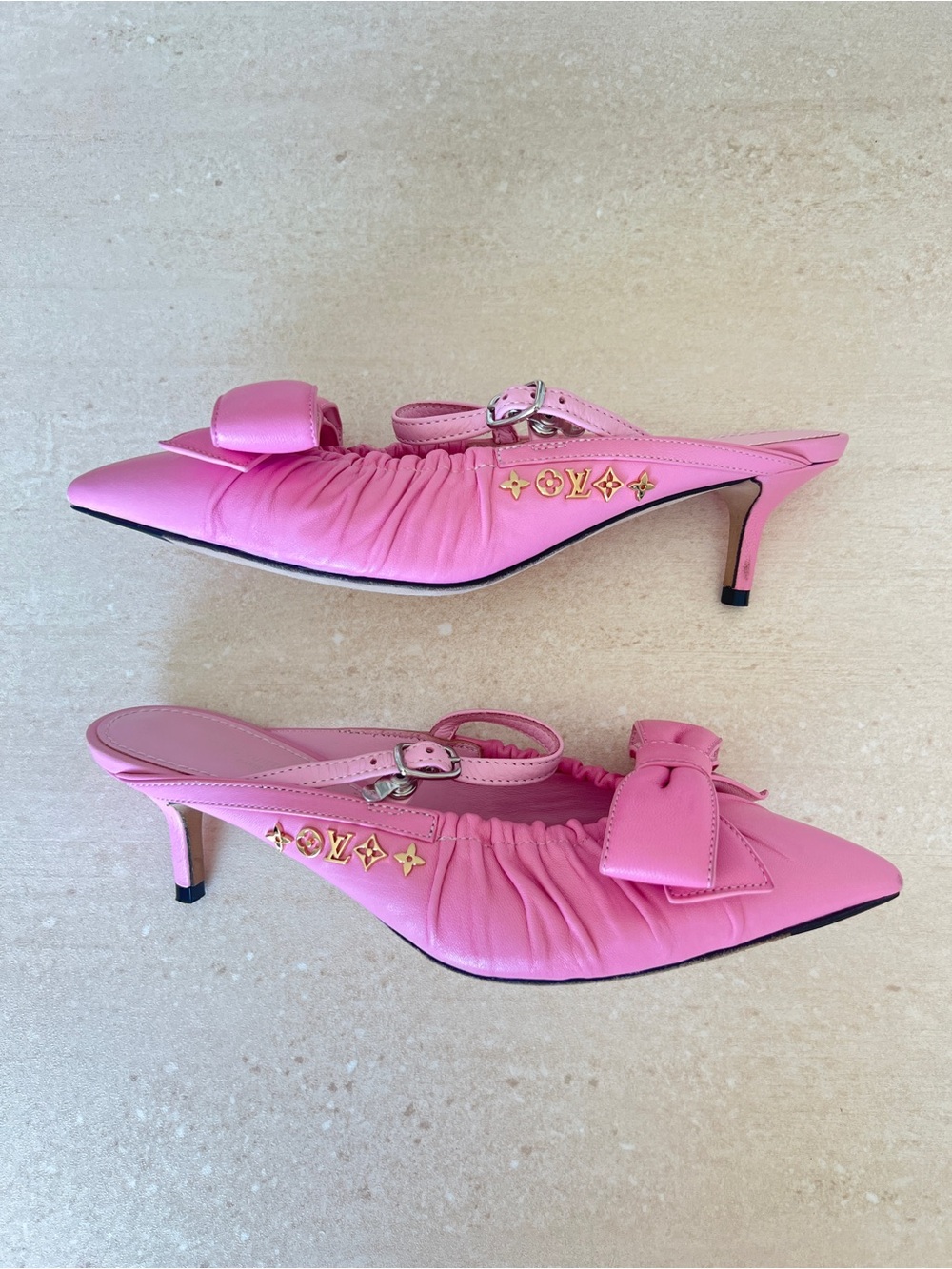 Louis Vuitton Pink Bow Pointed-Toe Slingback Mules - Picture 10 of 11